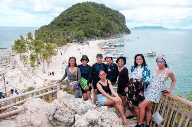 Happy guests of ePhilippines at Cabugao Gamay Island, Iloilo