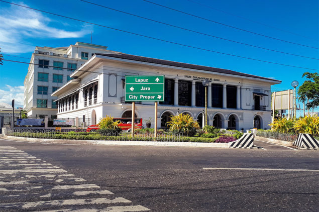 Provincial Capitol of Iloilo, Iloilo City
