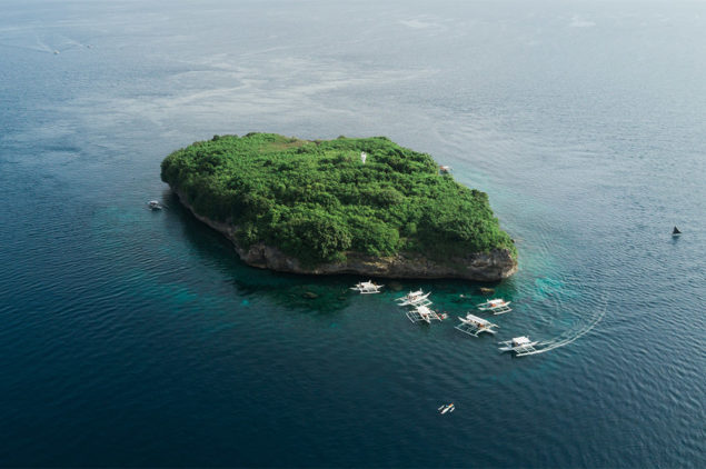 Pescador Island, Moalboal, Cebu