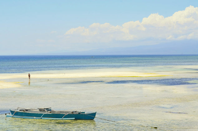Clear Blue Waters in Siquijor Island