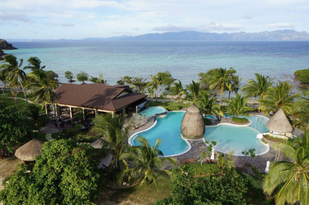 Pool and Bahura Bar at Two Seasons Island Resort and Spa, Coron, Palawan