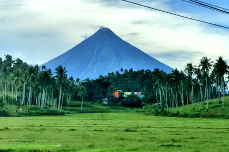 Perfect Cone Mount Mayon Volcano, Legazpi, Bicol